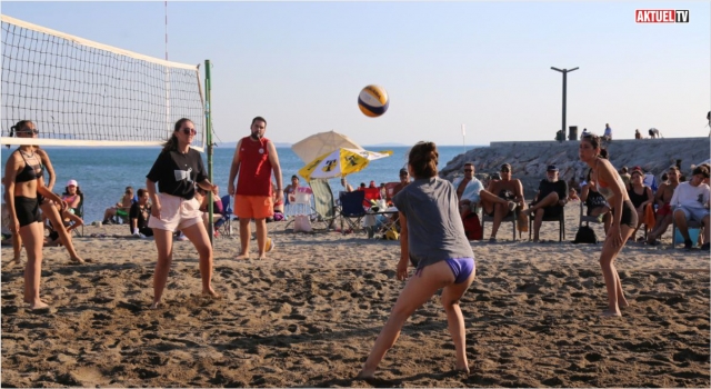 Zeytinli Altınkum Plaj Voleybol Turnuvası yapıldı
