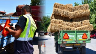 Büyükşehir’den traktör sahiplerine reflektör desteği