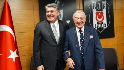 Koç Holding Onursal Başkanı Rahmi M. Koç, Beşiktaş JK Başkanı