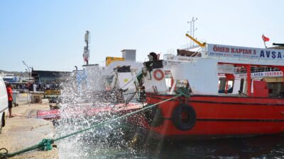 Balıkesir’in Marmara ilçesine bağlı Avşa Adası’nda, Saatte 43 kilometreye ulaşan