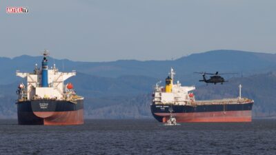 İstanbul Boğazı açıklarında ham petrol yüklü bir tankerde patlama meydana