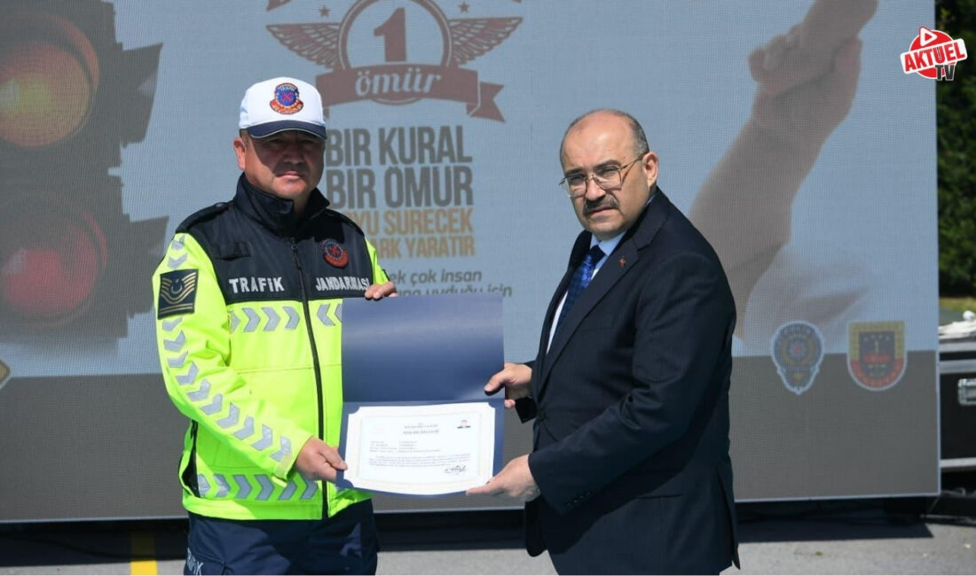 Bigadiç’te görev yapan Jandarma Astsubay Kıdemli Başçavuş Zafer Onay, “Yılın