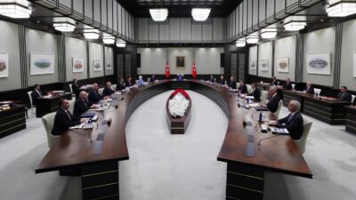 Kabine toplantısı, Cumhurbaşkanı Erdoğan'ın başkanlığında bugün Beştepe'de yapılacak. Toplantının öncelikli